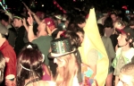 banana-in-crowd