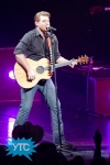 chris-young-23_512x768